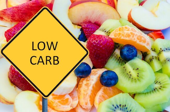 Como funciona a dieta low carb